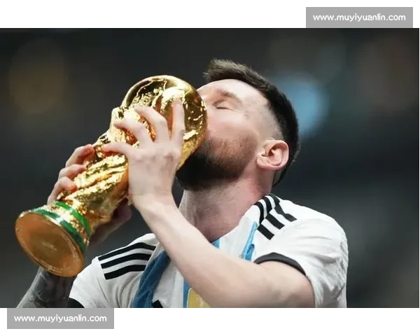 世俱杯温情时刻:阿什拉夫主动换衣致敬梅西,传承与友谊的延续